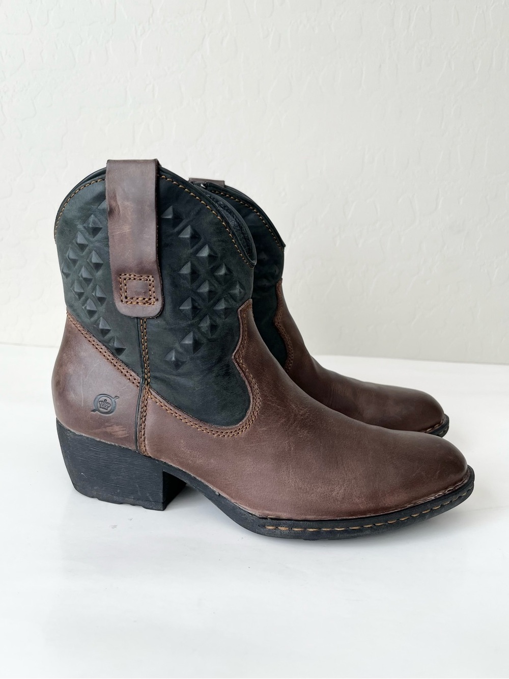 Born Jin Brown Textured western ankle leather cowboy boots brown black 6 - Picture 5 of 11
